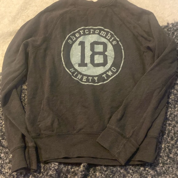 Abercrombie and fitch sweatshirt - Picture 1 of 2